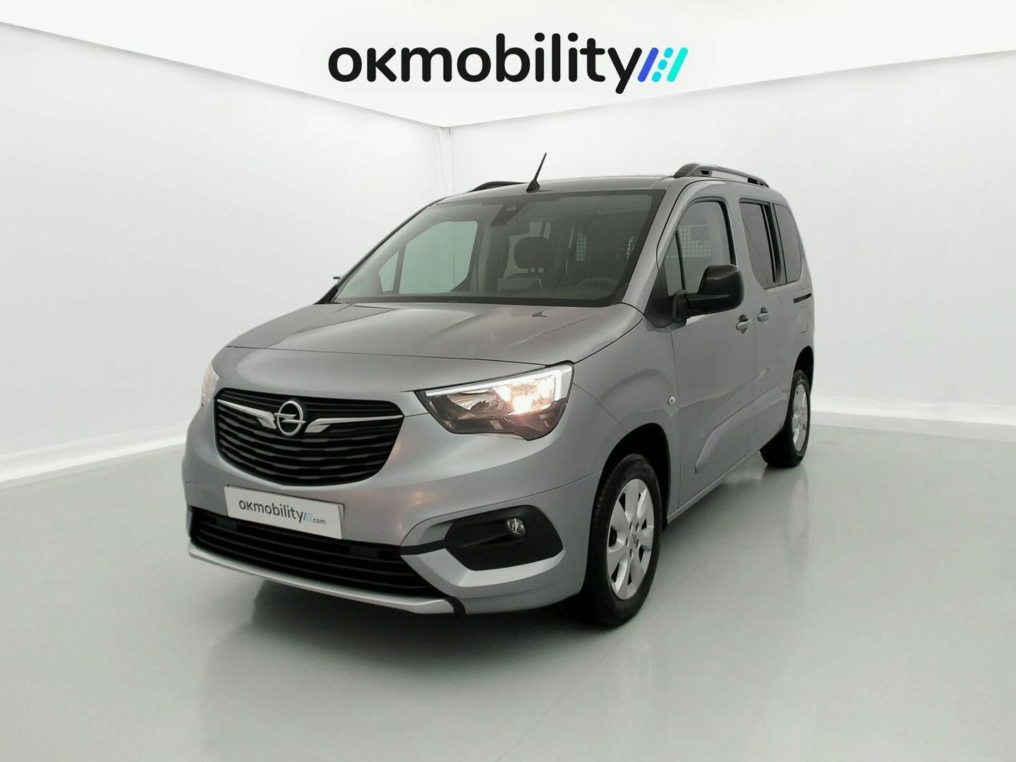 Opel Combo Life 1.5 TD Business Elegance Plus 75 kW (102 CV) Gris Industrial