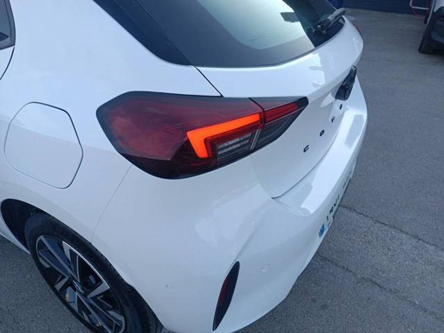 Opel Corsa 1.2 T XHL GS 74 kW (100 CV)