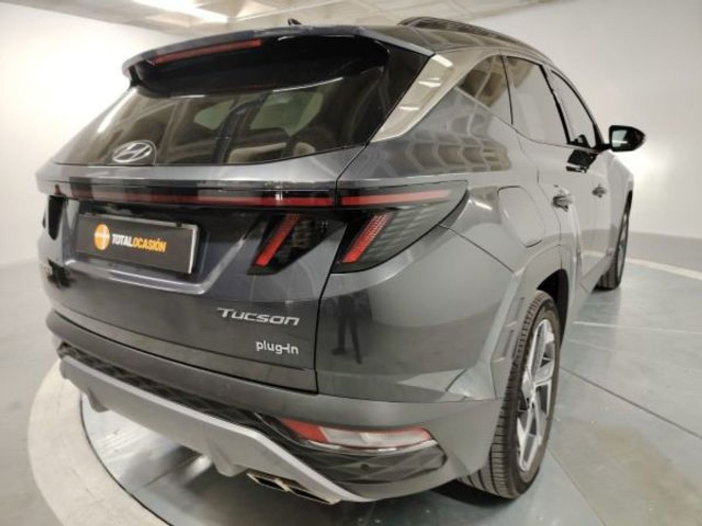 Hyundai Tucson 1.6 TGDI PHEV Tecno Sky 4x4 Auto 195 kW (265 CV) Gris SUV
