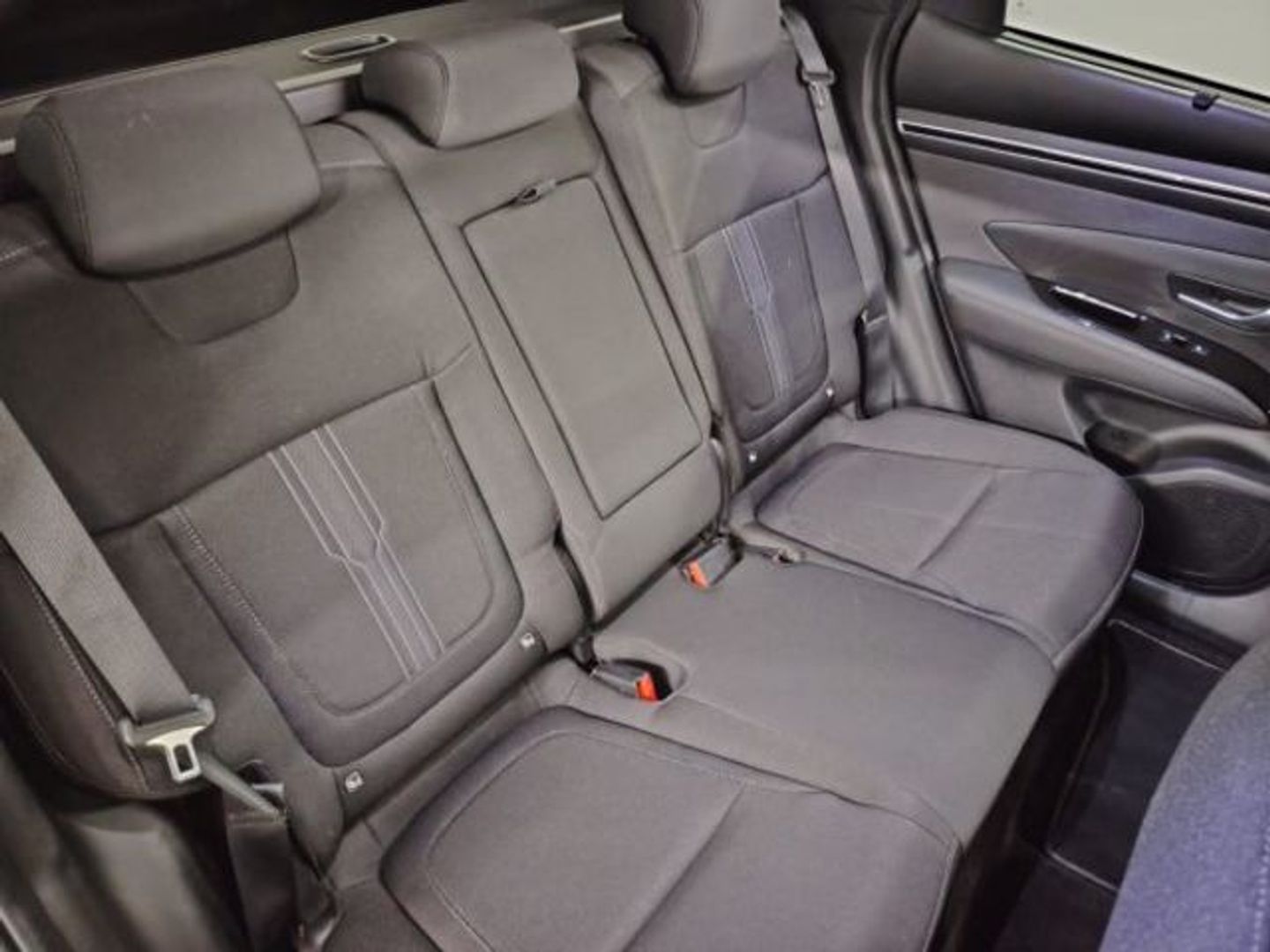 Hyundai Tucson 1.6 TGDI PHEV Tecno Sky 4x4 Auto 195 kW (265 CV) Gris SUV