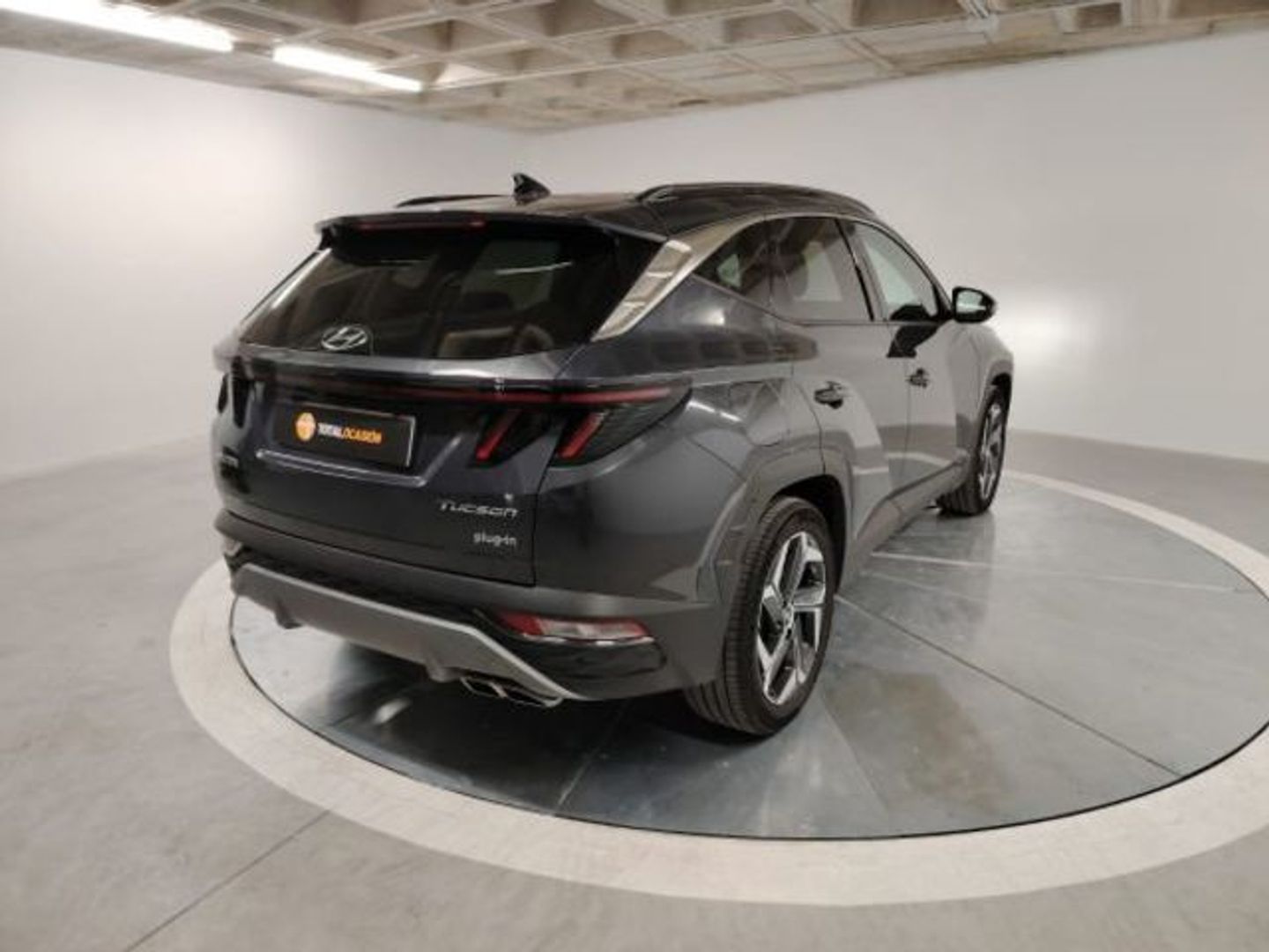 Hyundai Tucson 1.6 TGDI PHEV Tecno Sky 4x4 Auto 195 kW (265 CV) Gris SUV