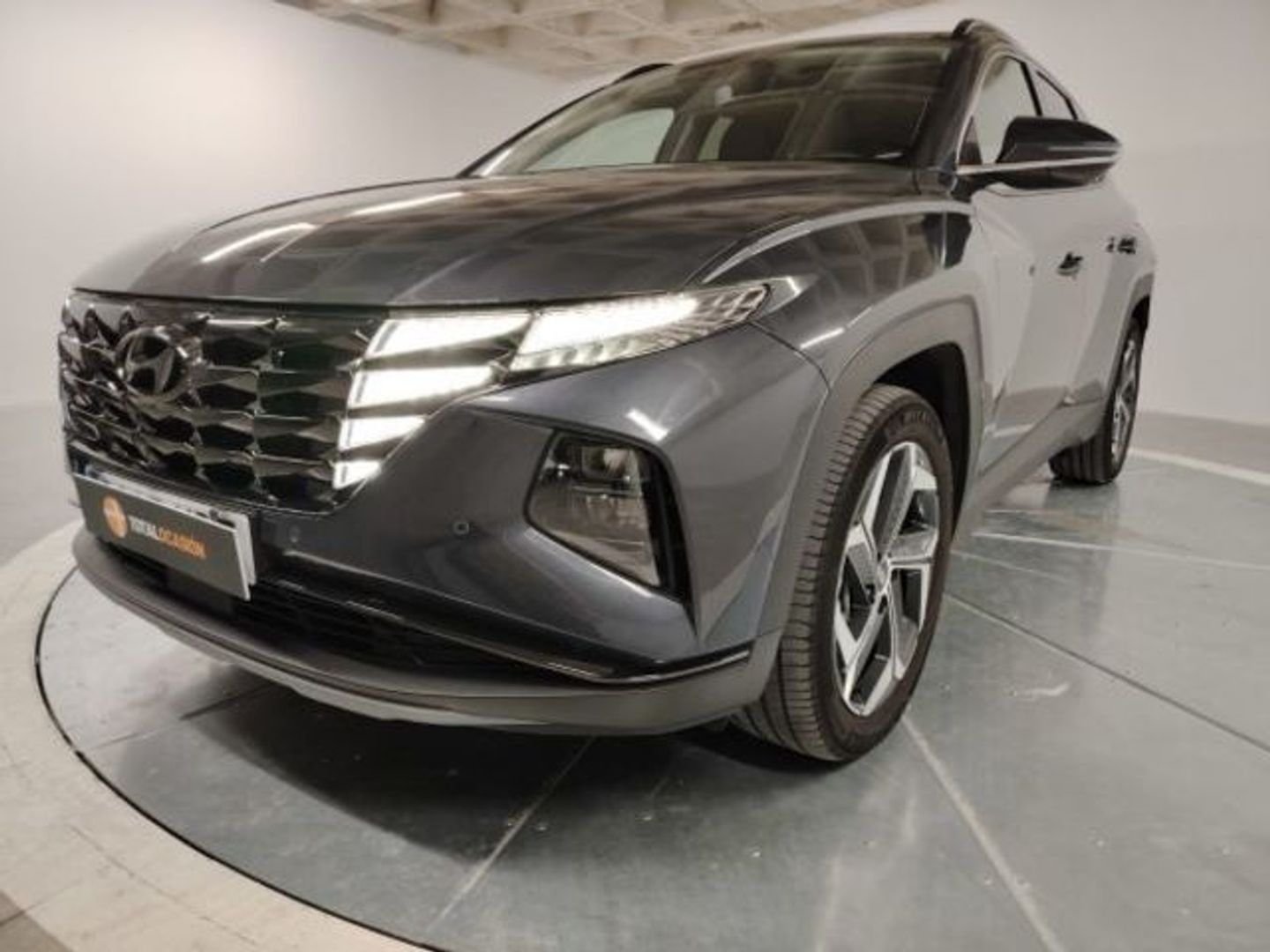 Hyundai Tucson 1.6 TGDI PHEV Tecno Sky 4x4 Auto 195 kW (265 CV) Gris SUV