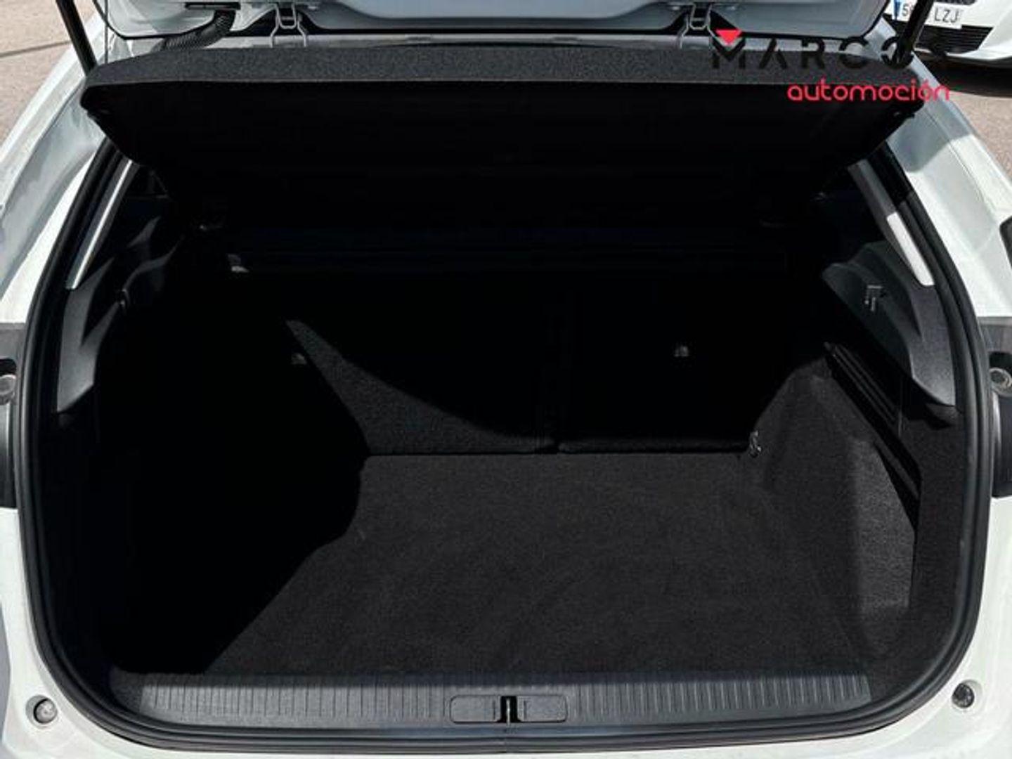 Citroen C4 PureTech 100 Live Pack 74 kW (100 CV)