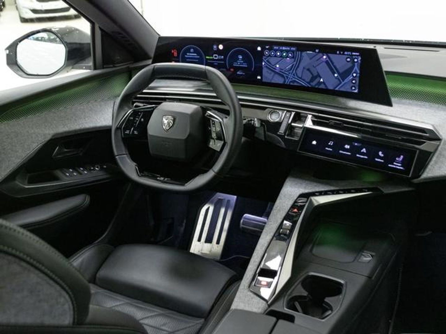 Peugeot e-3008 Eléctrico GT 157 kW (214 CV)