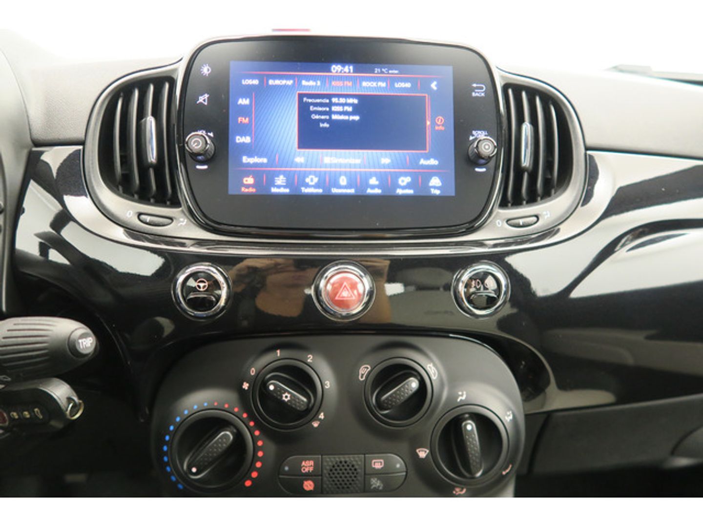 Fiat 500 1.0 Hybrid Dolcevita 51 kW (70 CV)