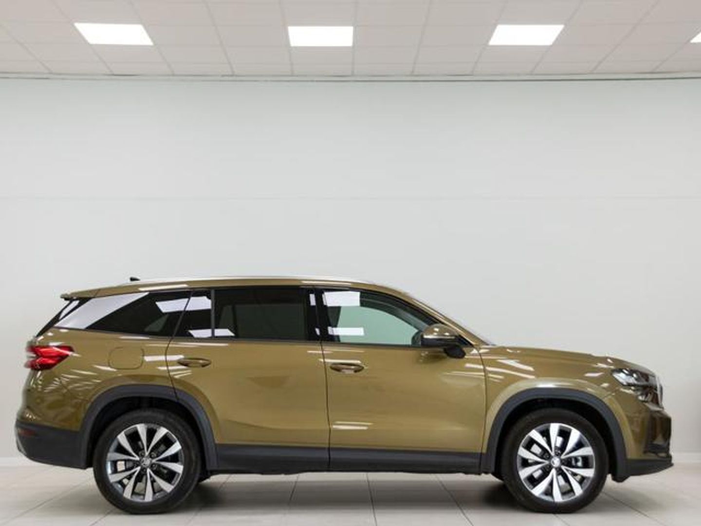 Skoda Kodiaq 1.5 TSI m-HEV Design DSG 110 kW (150 CV)