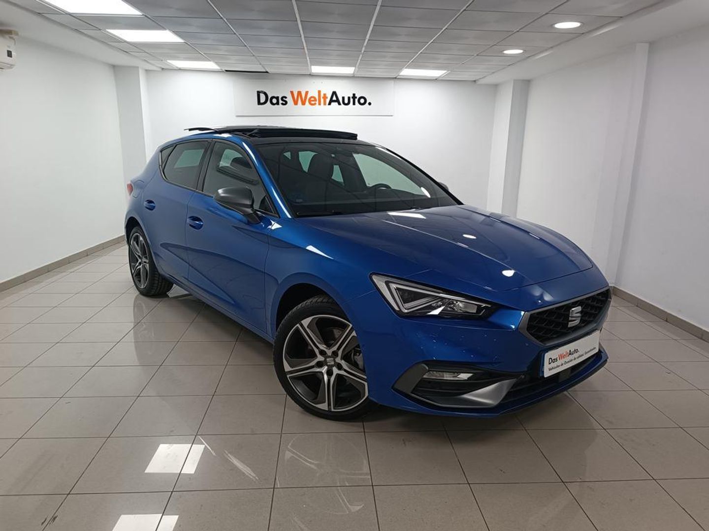 SEAT León 1.4 e-Hybrid S&S FR XM DSG 150 kW (204 CV) Azul Sedan