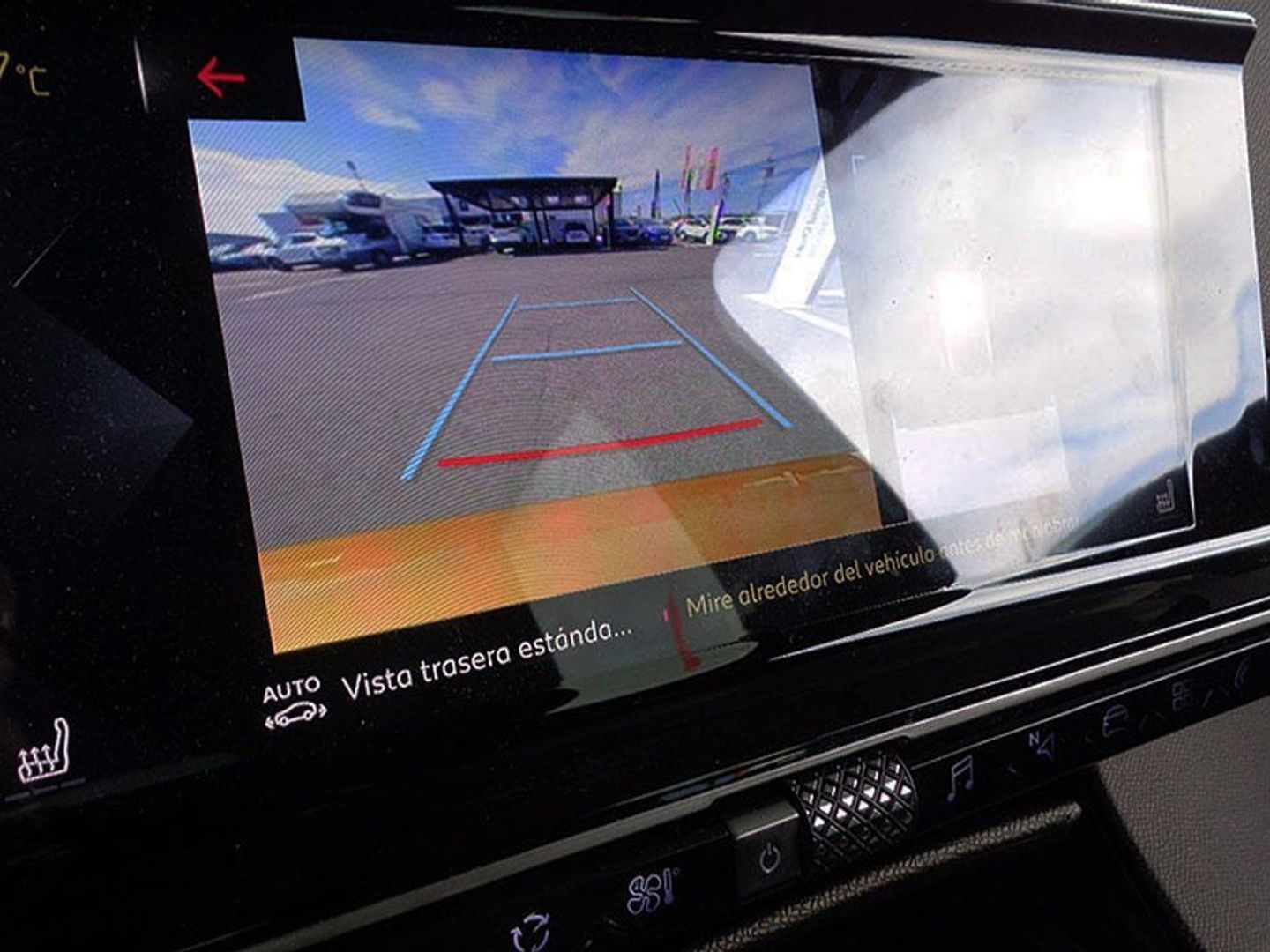 DS DS7 Crossback BlueHDi 130 DE Bastille + AT 96 kW (130 CV)