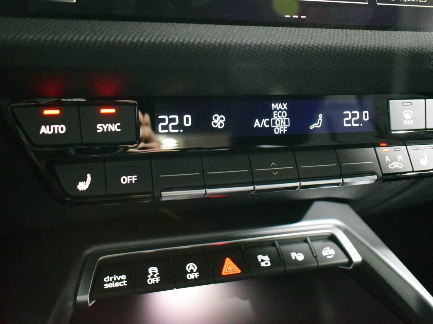 Audi A3 allstreet 35 TFSI 110 kW (150 CV) S tronic Azul Sedan