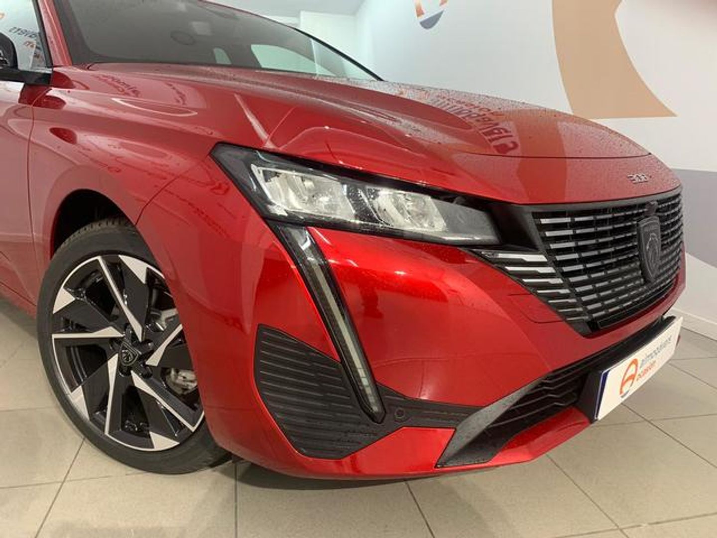 Peugeot 308 PureTech 130 S&S Allure Pack EAT8 96 kW (130 CV)