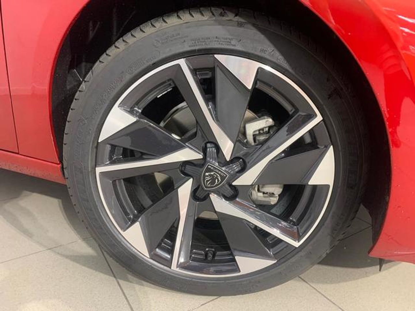 Peugeot 308 PureTech 130 S&S Allure Pack EAT8 96 kW (130 CV)