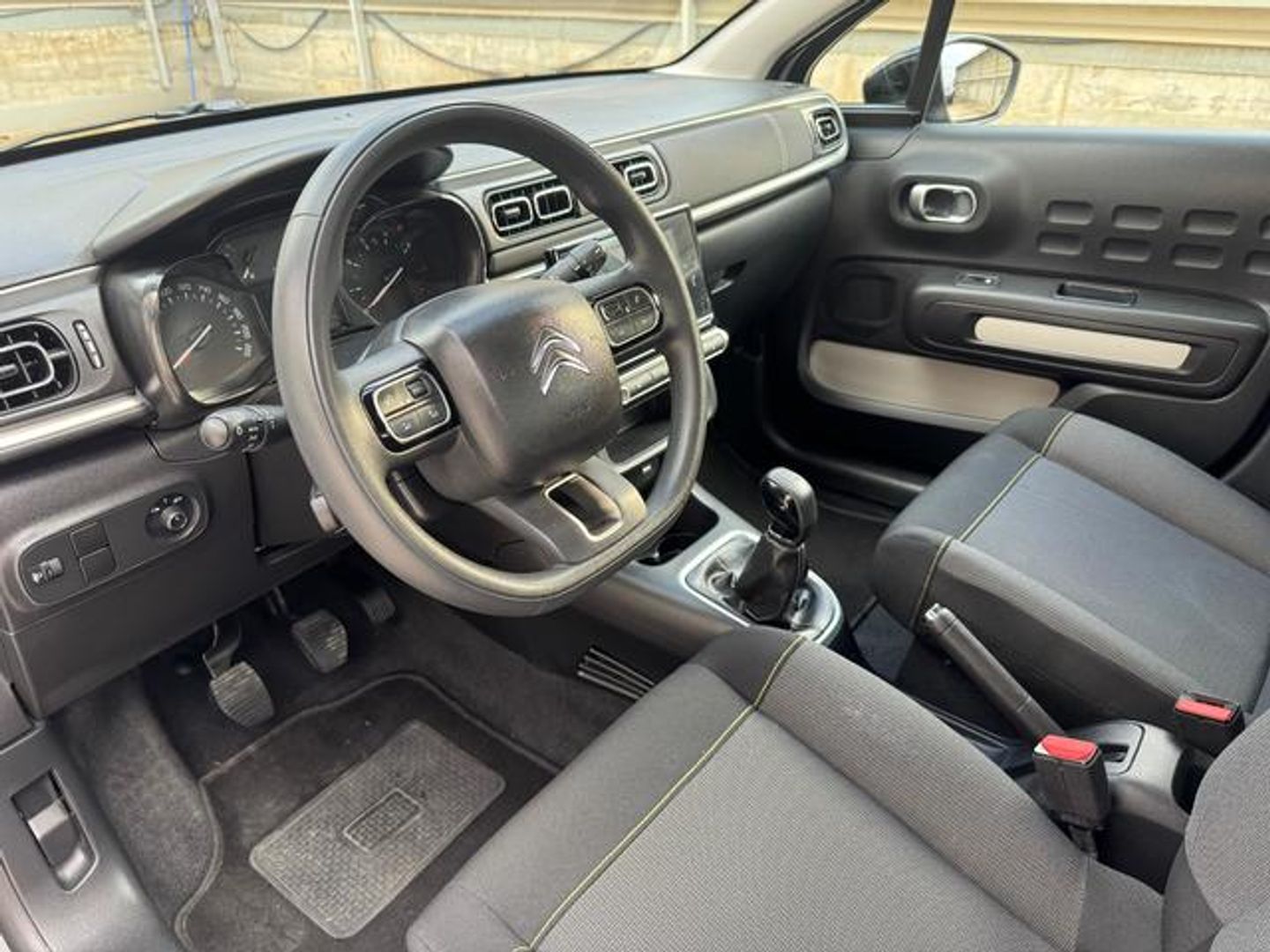 Citroen C3 PureTech 82 C-Series 61 kW (83 CV)