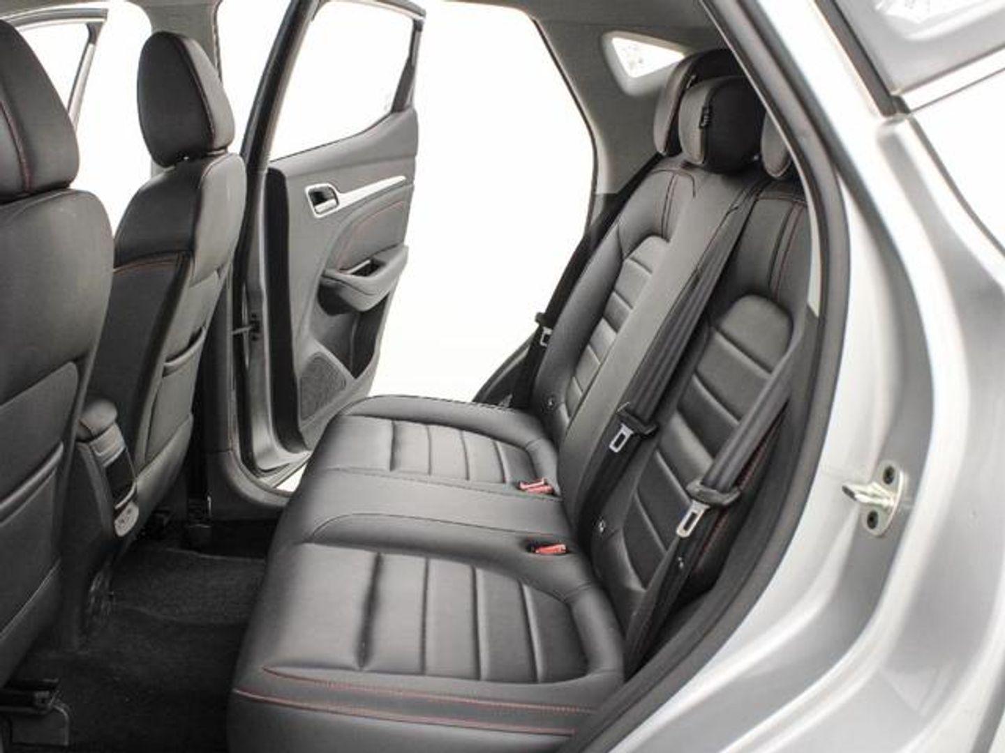 MG ZS 1.5 Luxury 78 kW (106 CV)