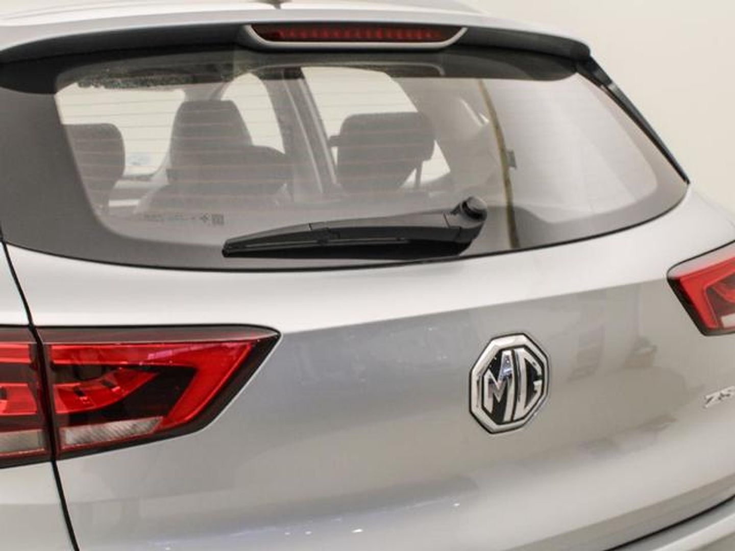 MG ZS 1.5 Luxury 78 kW (106 CV)