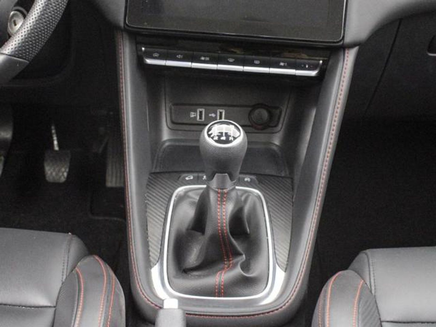 MG ZS 1.5 Luxury 78 kW (106 CV)