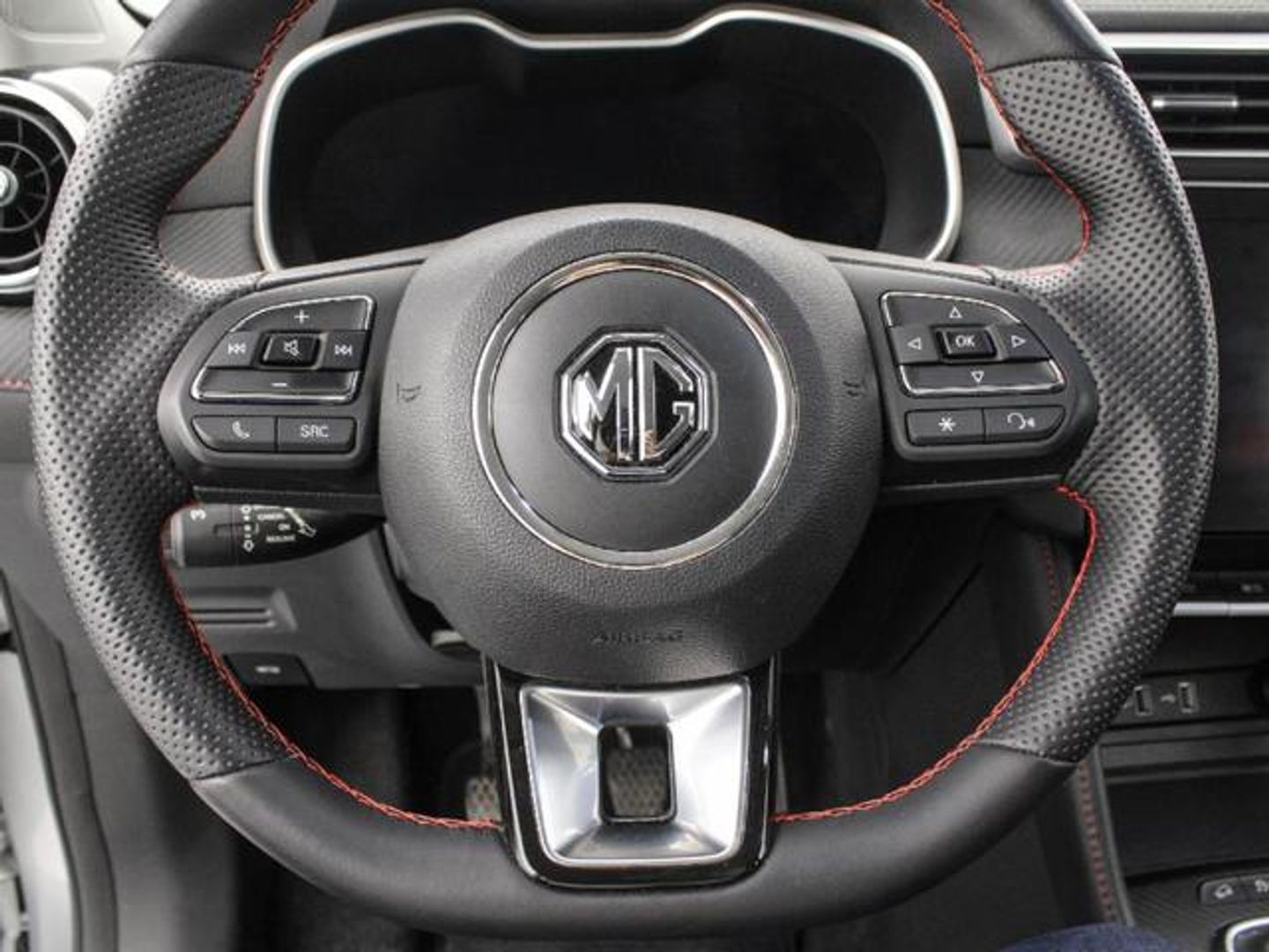 MG ZS 1.5 Luxury 78 kW (106 CV)