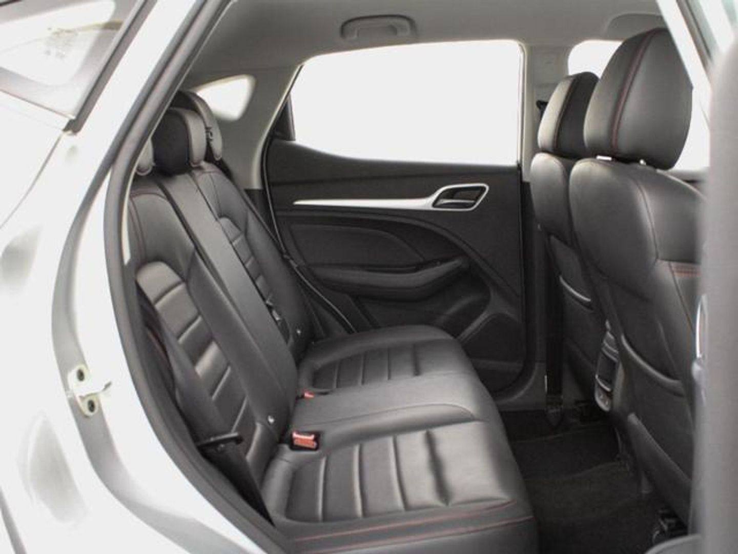 MG ZS 1.5 Luxury 78 kW (106 CV)