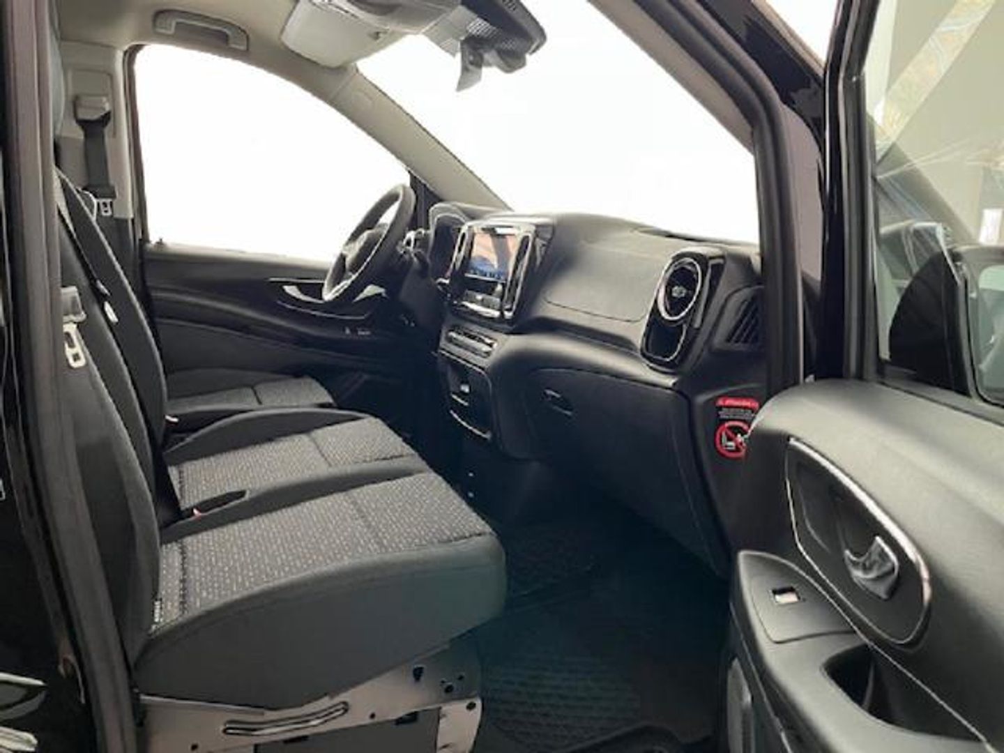 Mercedes-Benz Vito Combi 114 CDI Tourer Select Larga AT 100 kW (136 CV)