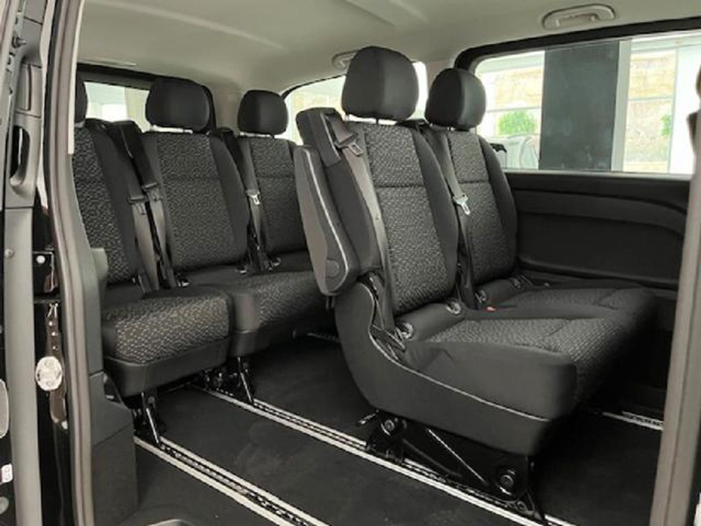 Mercedes-Benz Vito Combi 114 CDI Tourer Select Larga AT 100 kW (136 CV)
