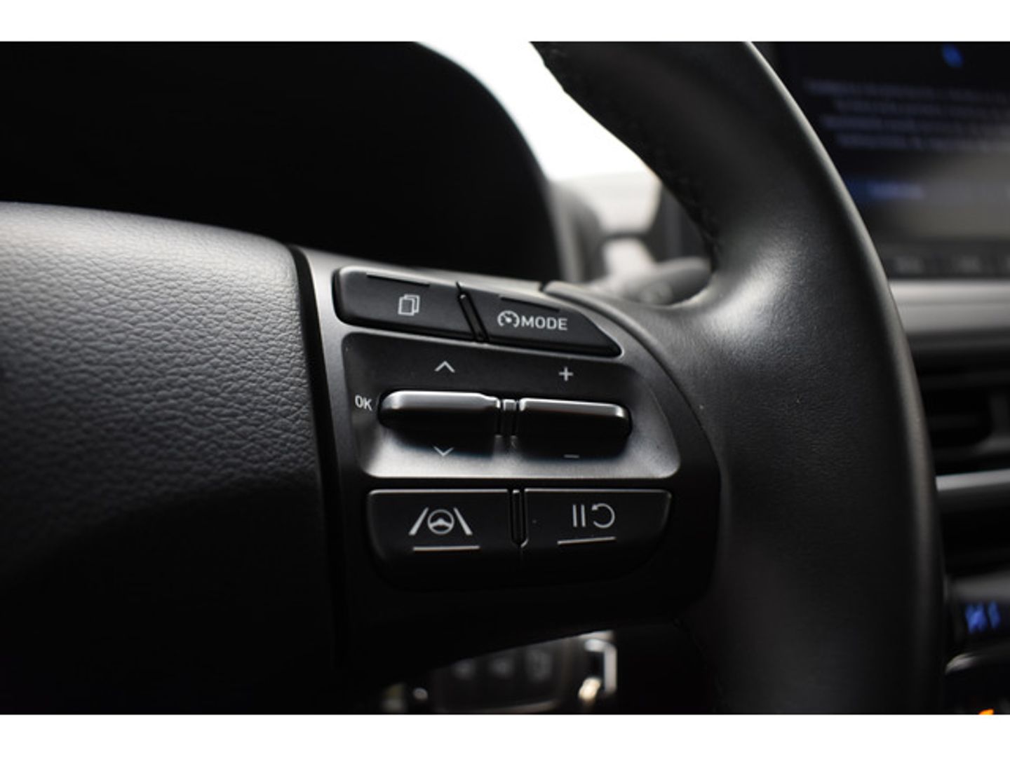 Hyundai Kona 1.6 GDI HEV Maxx DCT 104 kW (141 CV)
