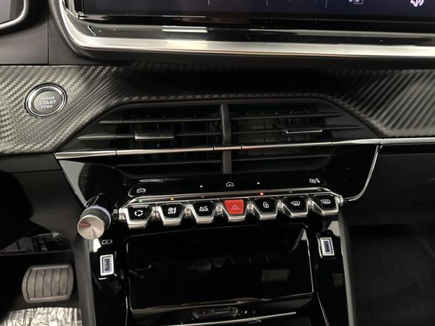 Peugeot 2008 PureTech 130 S&S Allure EAT8 96 kW (130 CV)