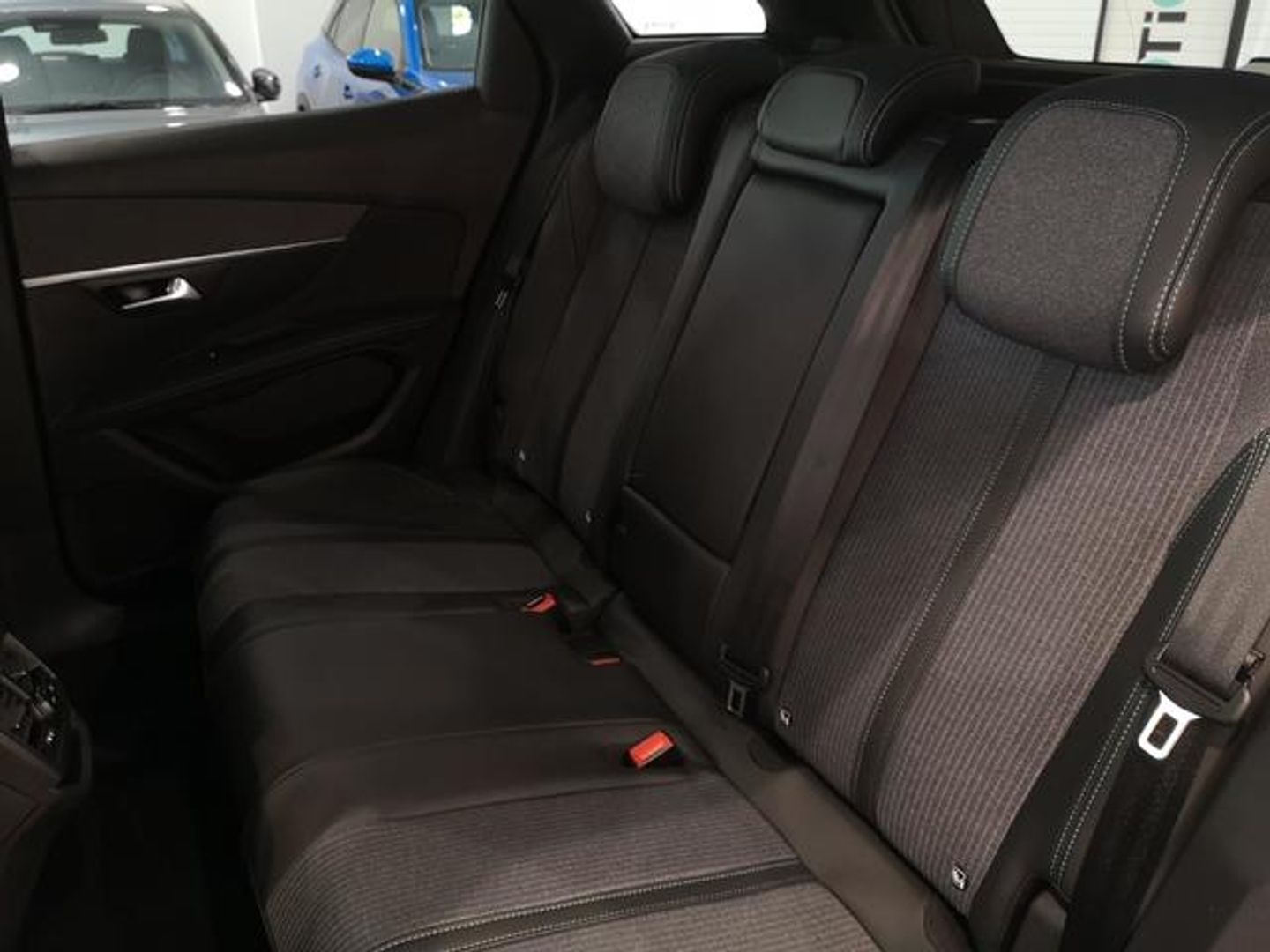 Peugeot 3008 PureTech 130 S&S Allure Pack 96 kW (130 CV)
