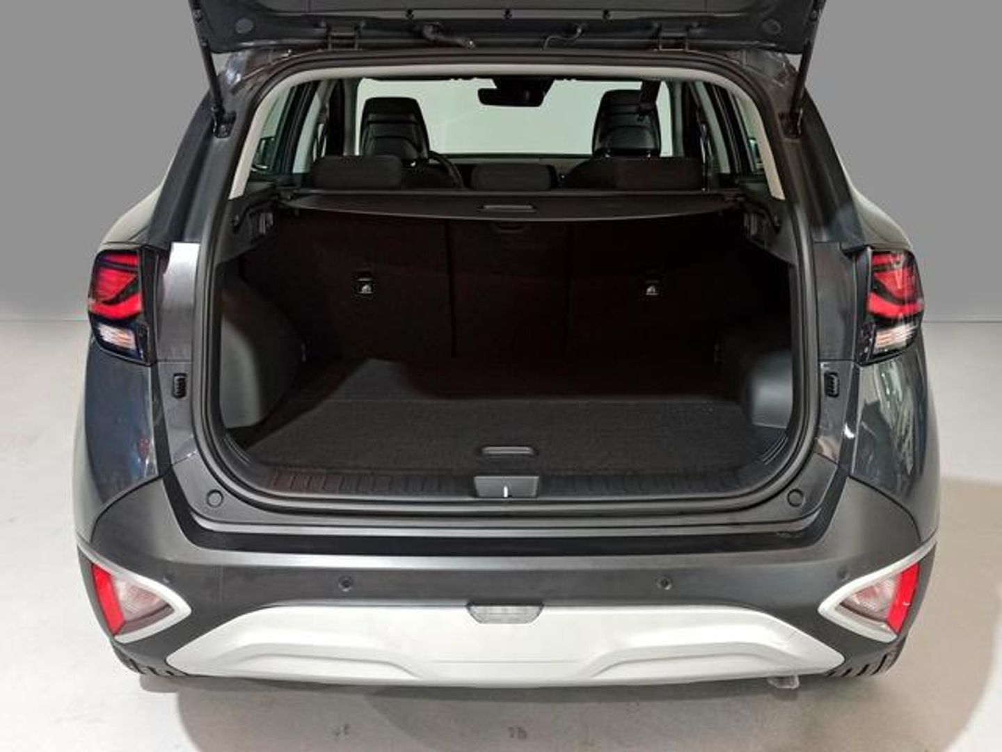 Kia Sportage 1.6 T-GDi MHEV Drive 4x2 118 kW (160 CV) Gris SUV