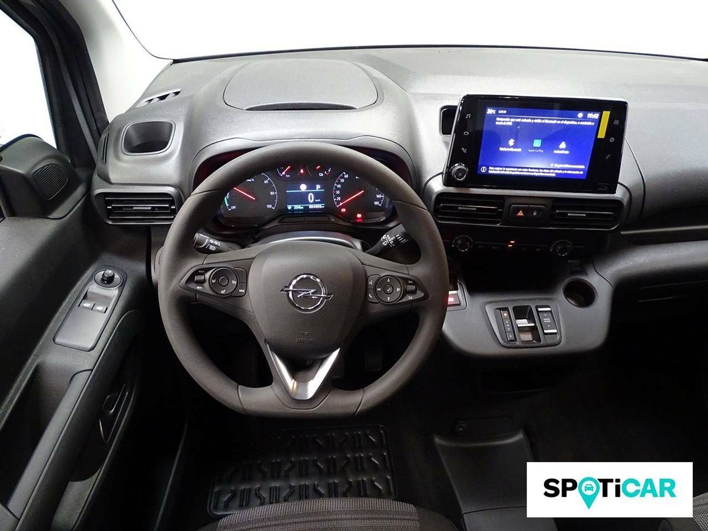 Opel Combo-e Life BEV 50kWh Edition Plus L 100 kW (136 CV)
