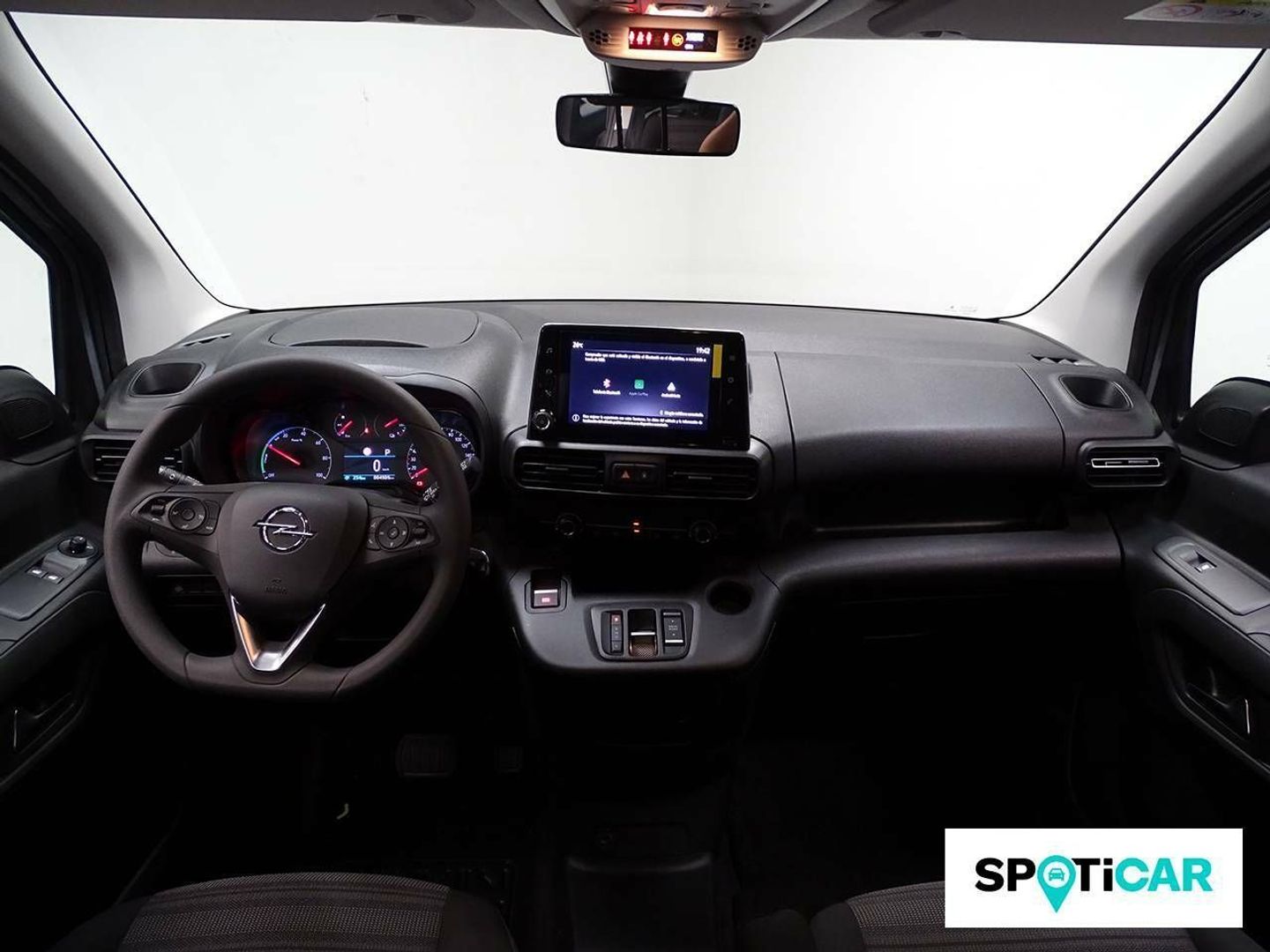 Opel Combo-e Life BEV 50kWh Edition Plus L 100 kW (136 CV)