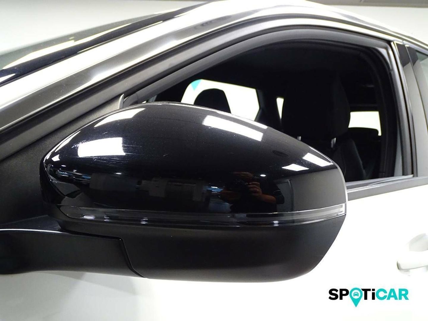 Peugeot 3008 PureTech 130 S&S Active Pack 96 kW (130 CV)