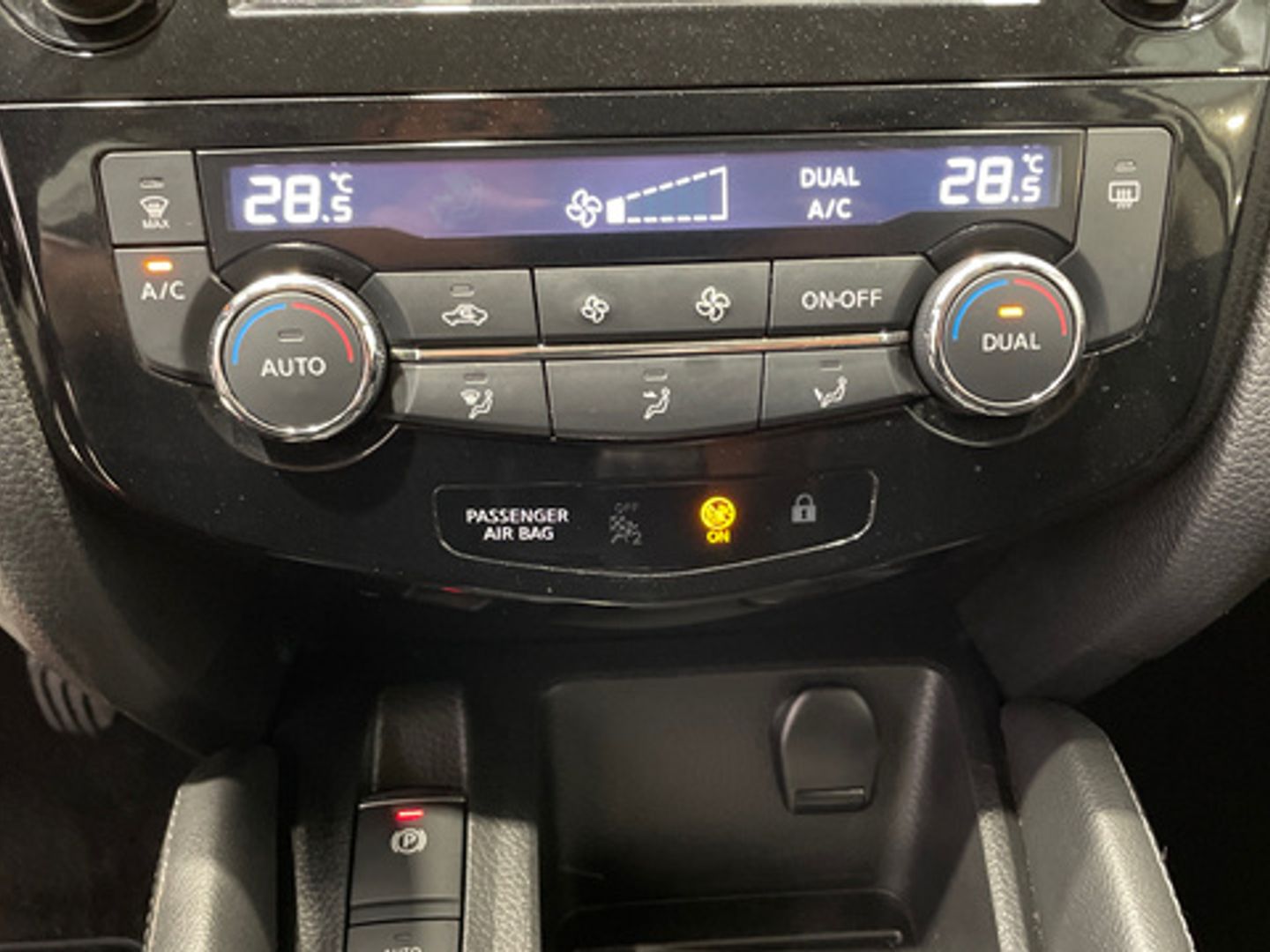 Nissan Qashqai DIG-T 140 Acenta 4x2 103 kW (140 CV) Blanco SUV