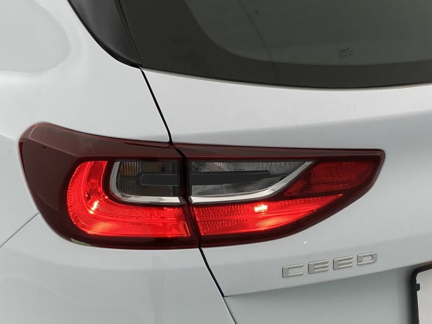 Kia Ceed 1.0 T-GDi Concept 88 kW (120 CV)
