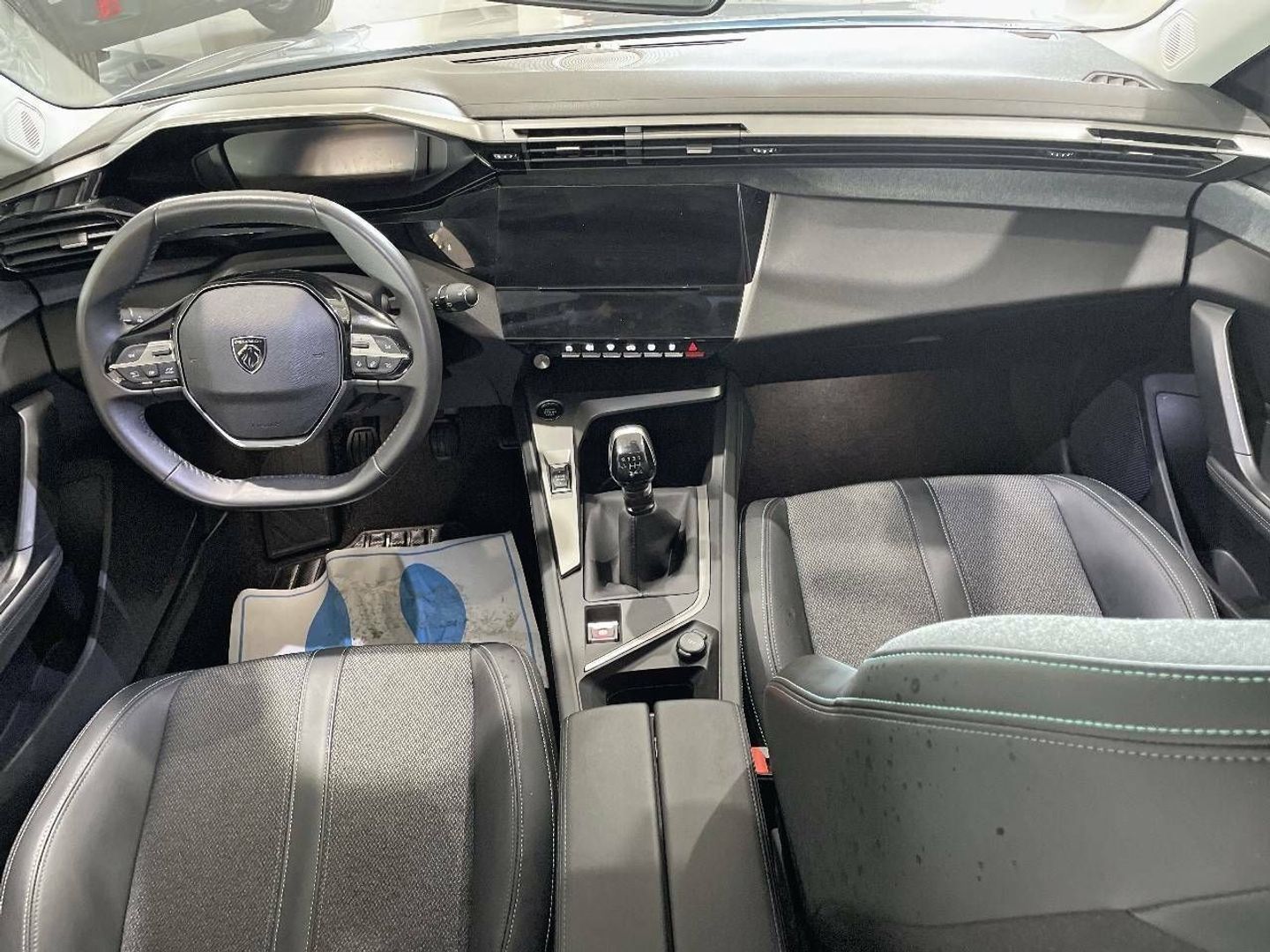 Peugeot 308 PureTech 130 S&S Allure 96 kW (130 CV)