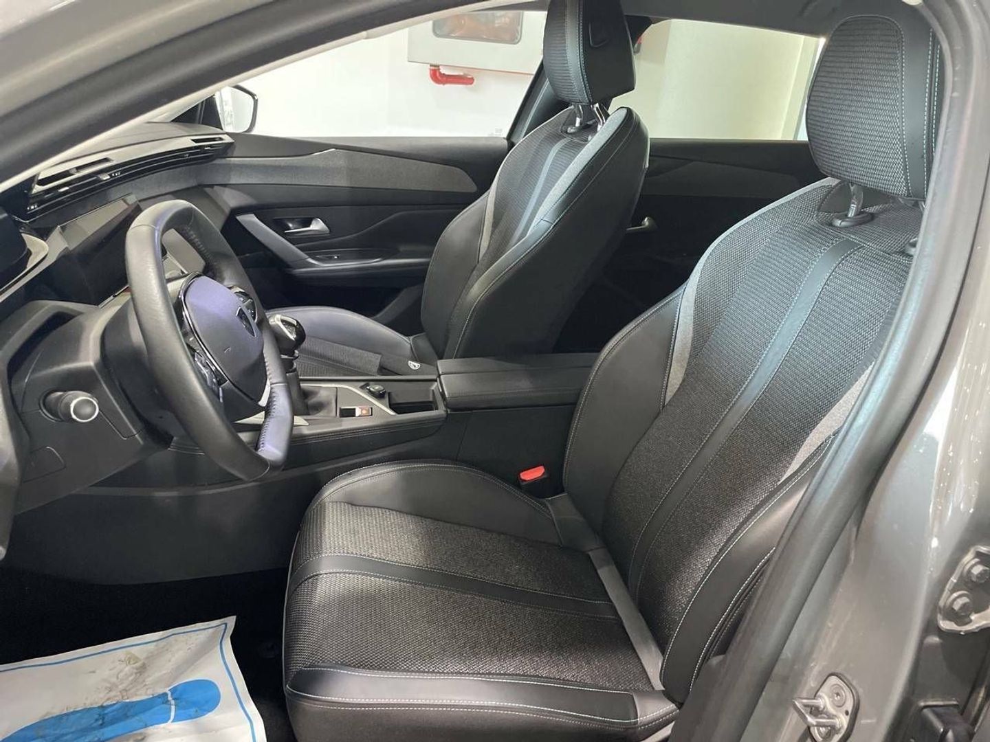 Peugeot 308 PureTech 130 S&S Allure 96 kW (130 CV)