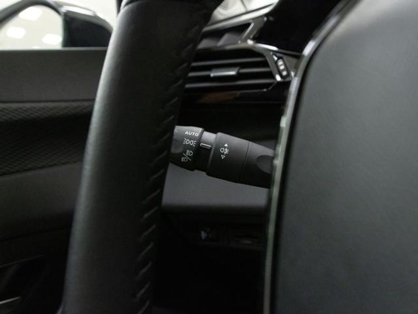 Peugeot 308 PureTech 130 S&S Active Pack 96 kW (130 CV)