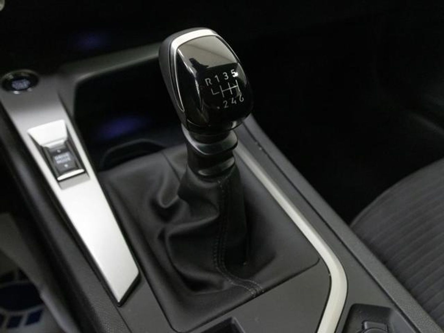 Peugeot 308 PureTech 130 S&S Active Pack 96 kW (130 CV)