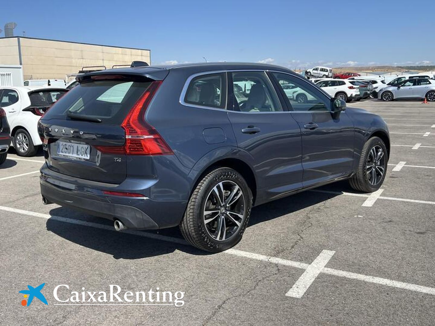 Volvo XC60 T4 Business Plus Auto 140 kW (190 CV) Azul All Terrain / Pick-up