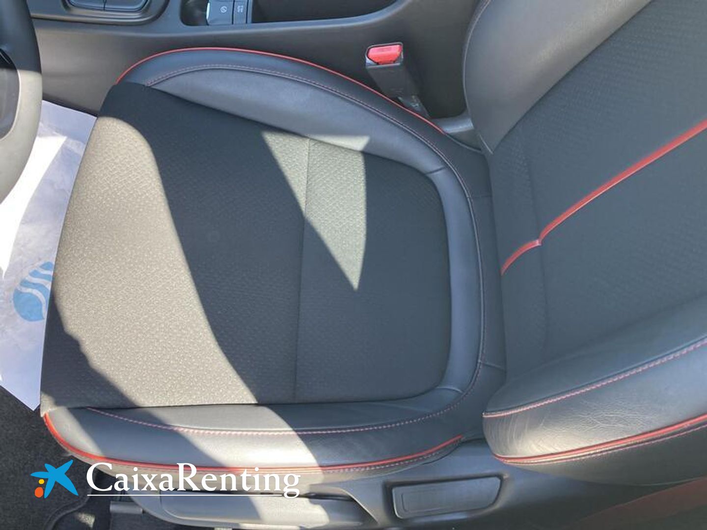 Hyundai Kona 1.6 GDI HEV Tecno Red DT 104 kW (141 CV)