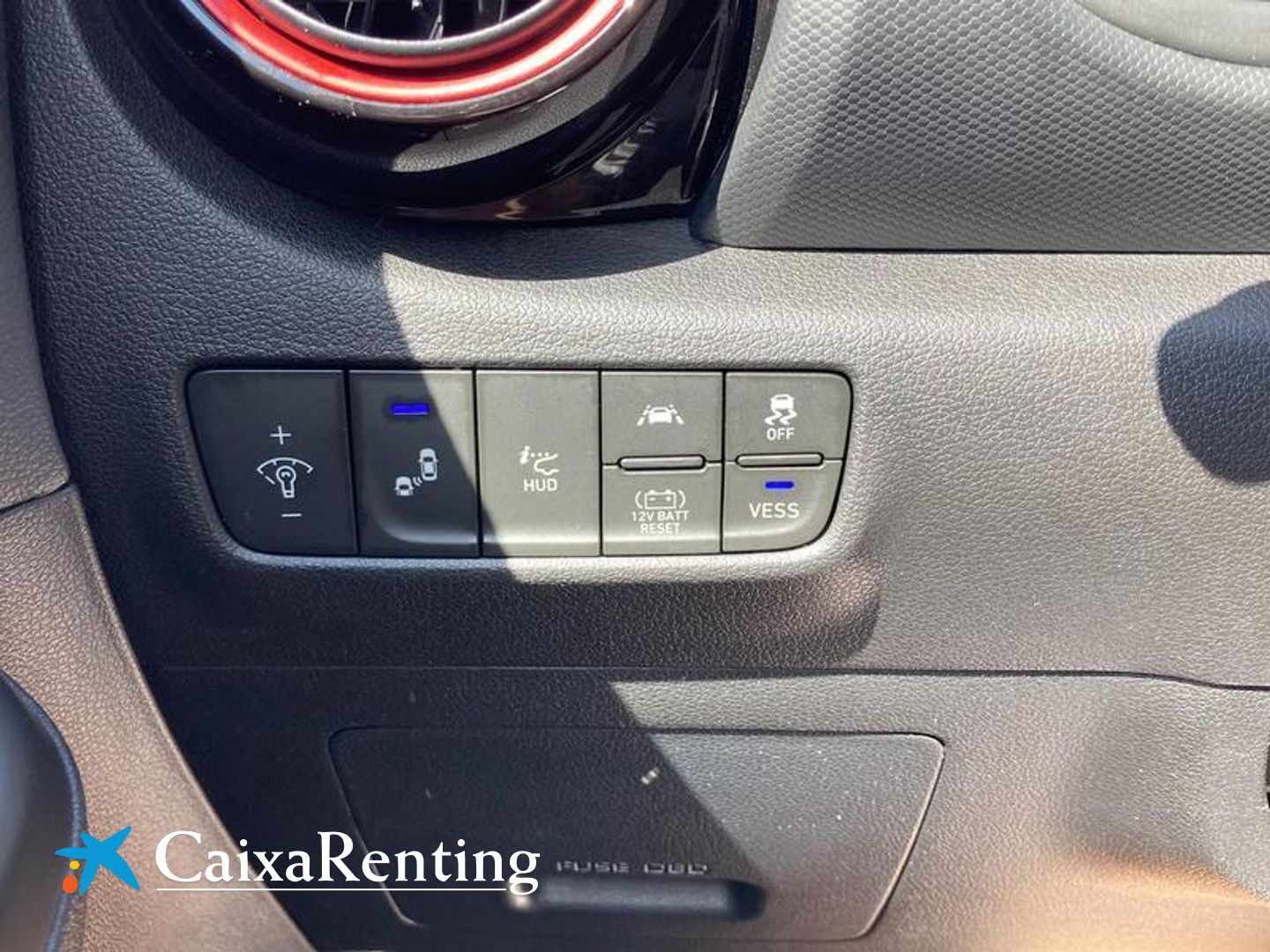 Hyundai Kona 1.6 GDI HEV Tecno Red DT 104 kW (141 CV)
