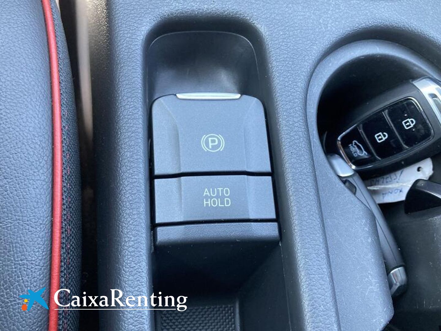Hyundai Kona 1.6 GDI HEV Tecno Red DT 104 kW (141 CV)