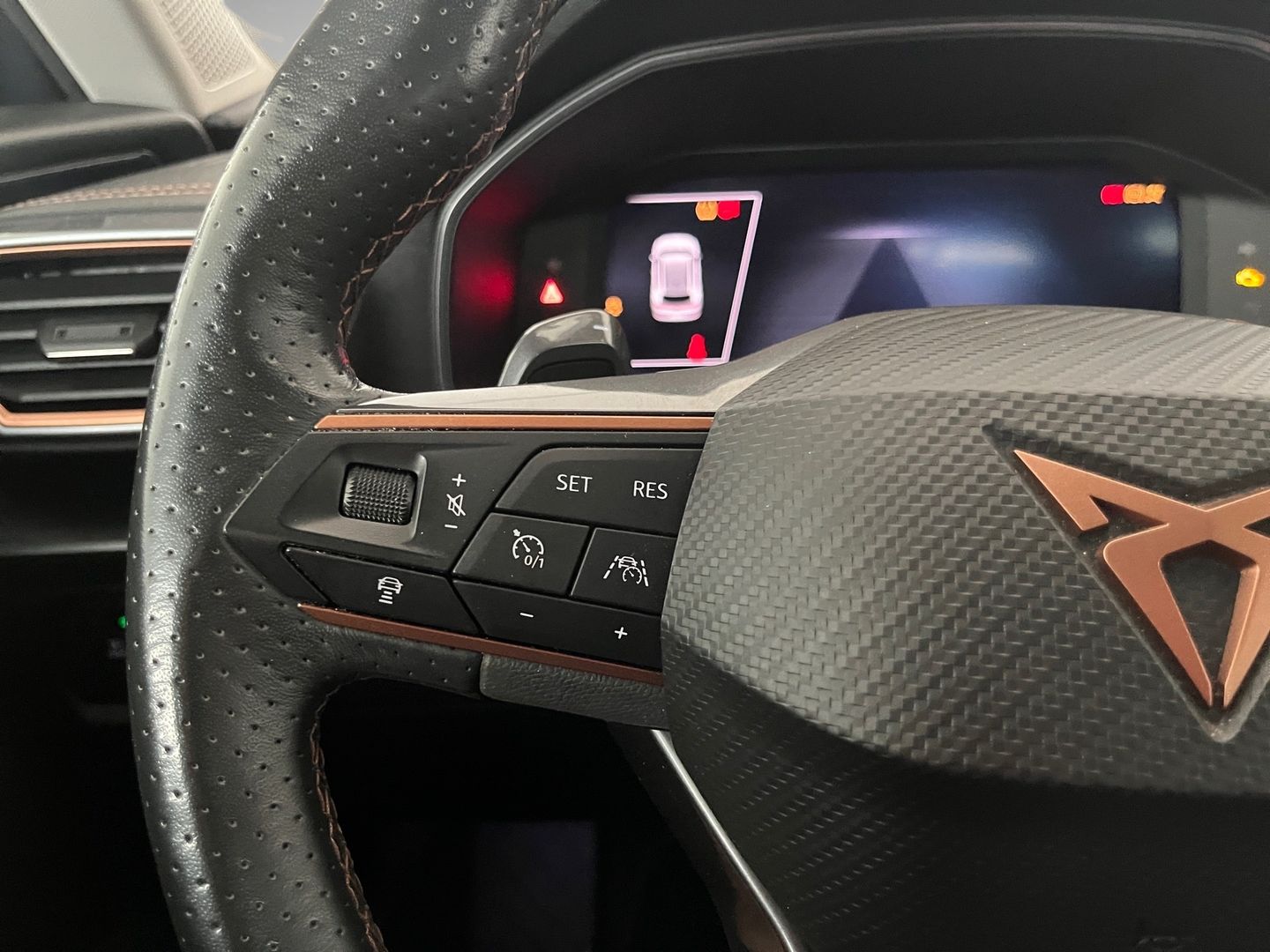 CUPRA Formentor 1.5 TSI DSG 110 kW (150 CV) Gris SUV