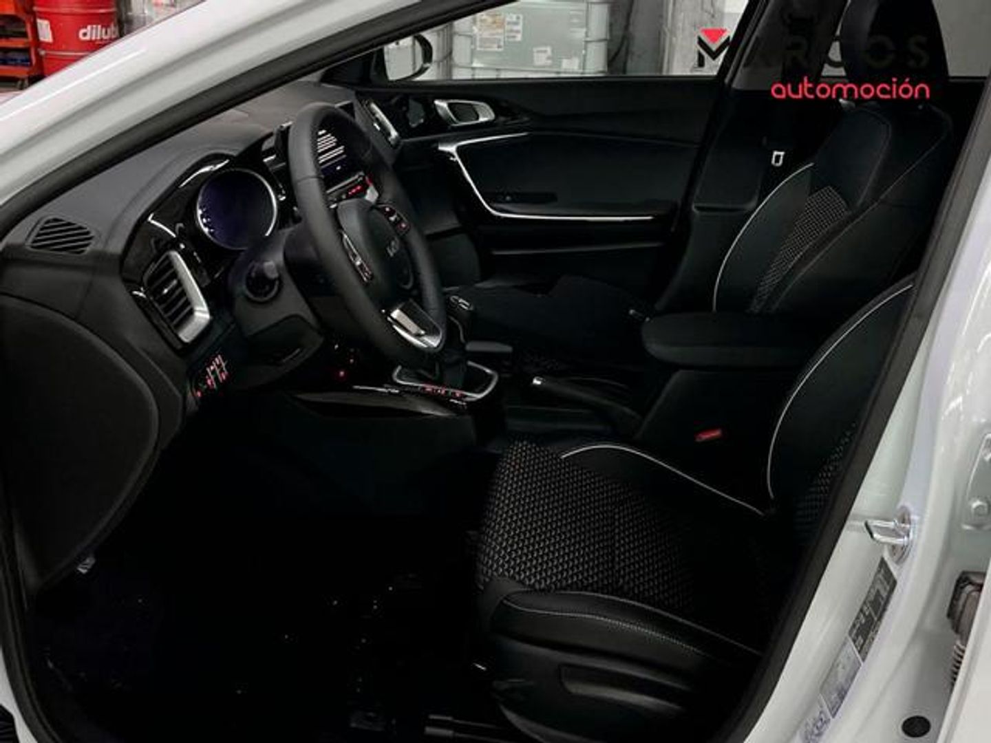 Kia Ceed 1.0 T-GDi Tech 74 kW (100 CV) Blanco Compact