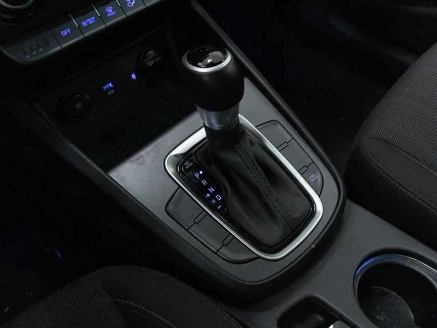 Hyundai Kona 1.6 GDI HEV Tecno 2C DCT 104 kW (141 CV)