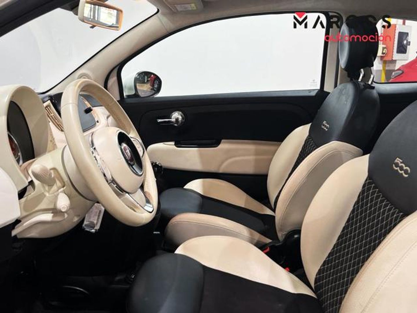 Fiat 500 1.0 Hybrid Dolcevita 51 kW (70 CV)
