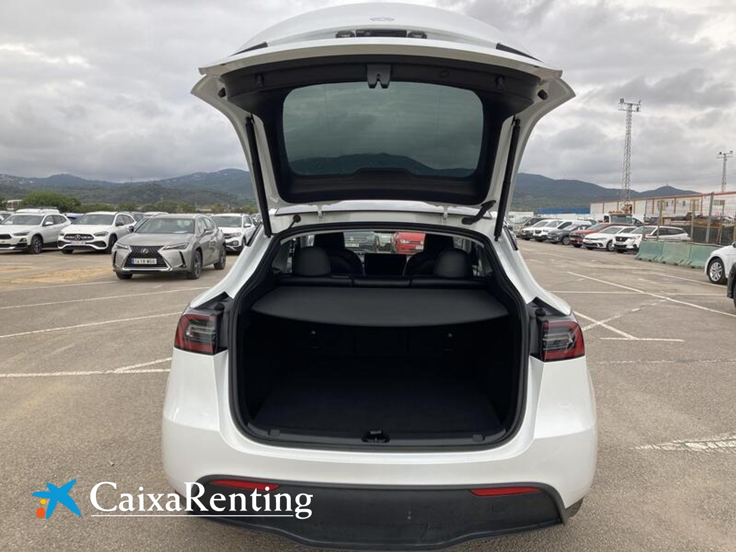 Tesla Model Y Gran Autonomía 4WD 378 kW (514 CV)