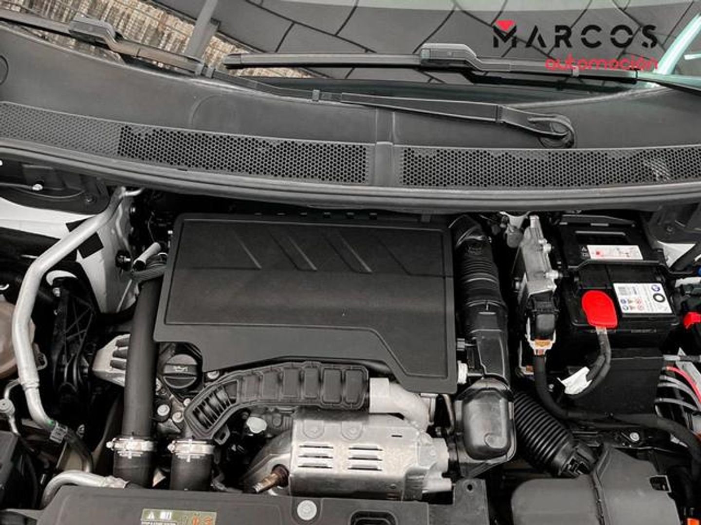 Peugeot 3008 PureTech 130 S&S Allure Pack 96 kW (130 CV)