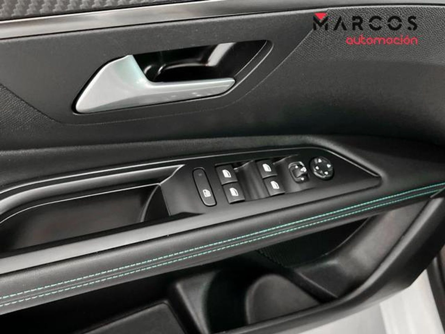 Peugeot 3008 PureTech 130 S&S Allure Pack 96 kW (130 CV)