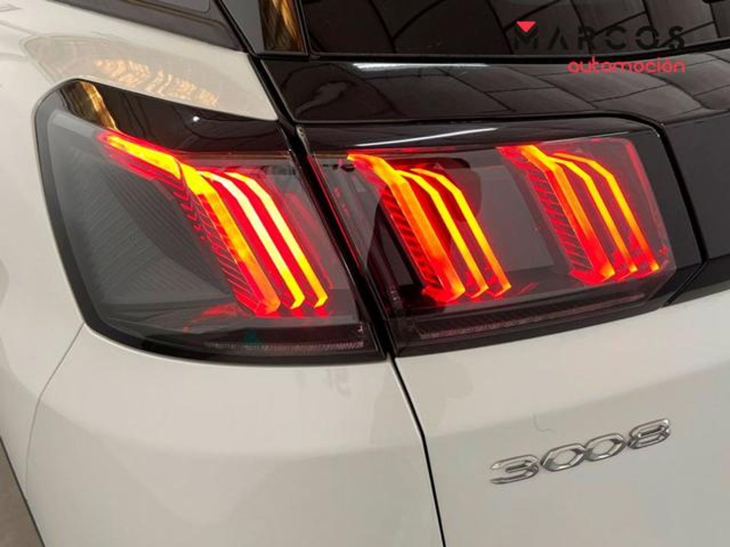 Peugeot 3008 PureTech 130 S&S Allure Pack 96 kW (130 CV)