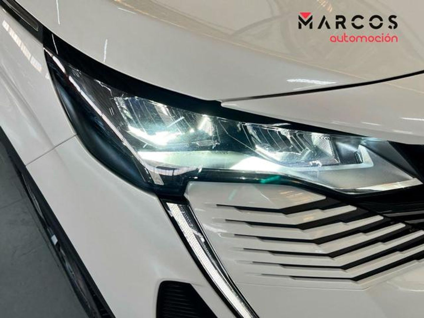 Peugeot 3008 PureTech 130 S&S Allure Pack 96 kW (130 CV)