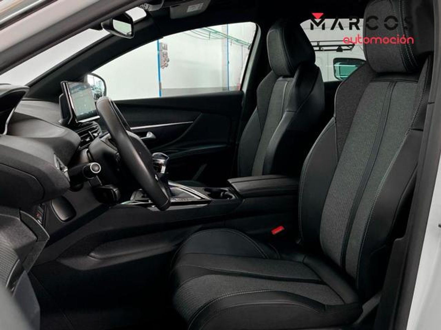 Peugeot 3008 PureTech 130 S&S Allure Pack 96 kW (130 CV)